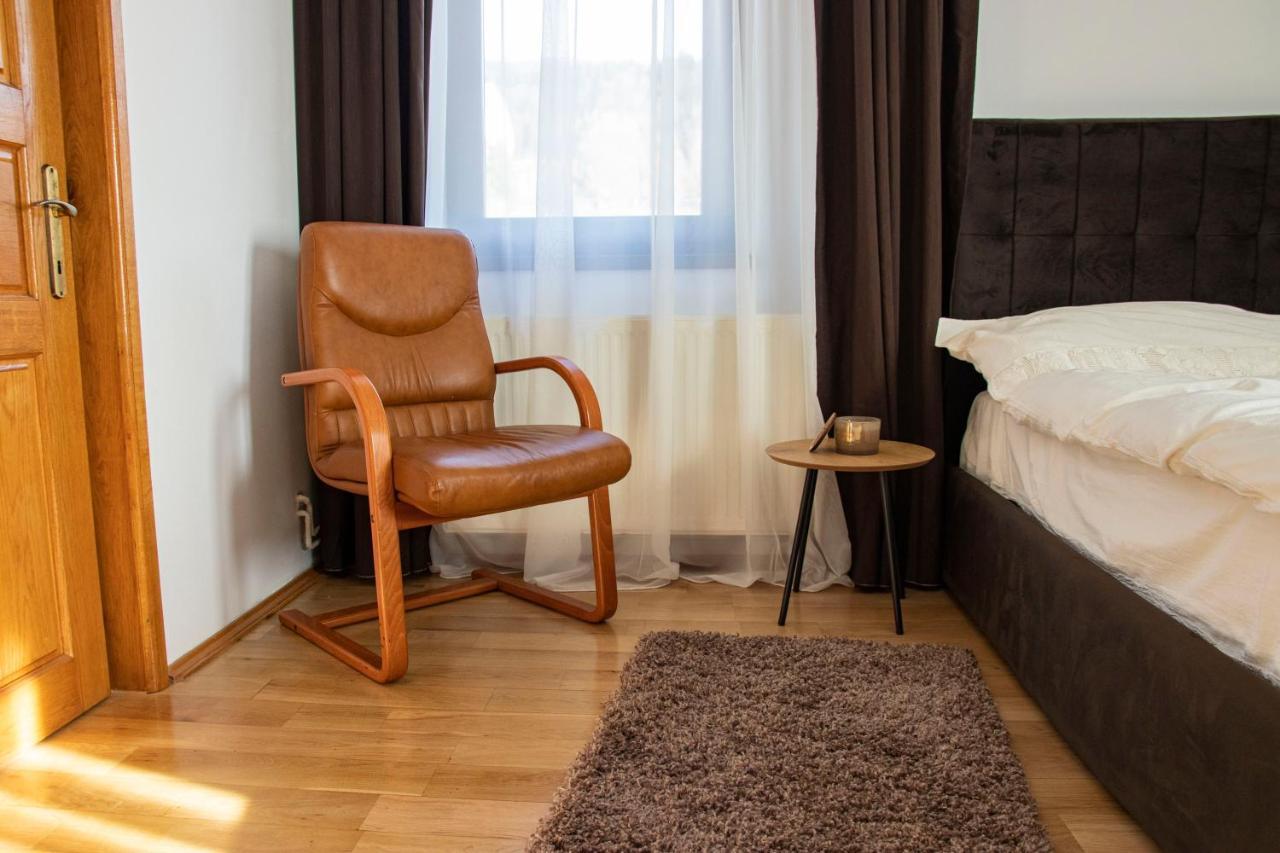 Jack Residence Buşteni エクステリア 写真