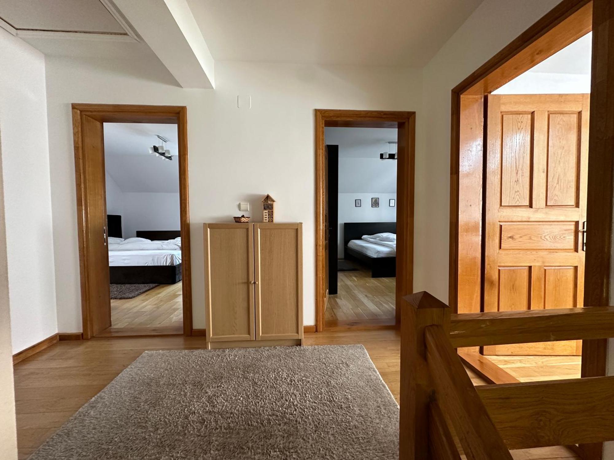 Jack Residence Buşteni エクステリア 写真